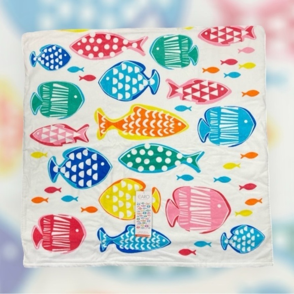 Caro - ‘Colorful Fish’ Beach Towel. 36” x 68”. NWT Firm! Last one!